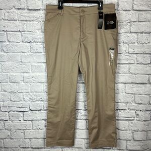 Lee Straight leg Relaxed Fit Khaki Pants Size 16 SHORT NWT